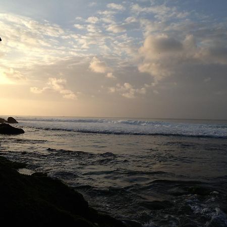 Waroeng Surya Home Stay Uluwatu Exterior foto